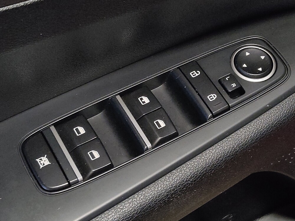 2019 Kia Forte in Jacksonville, FL 32210 - 18135665 27