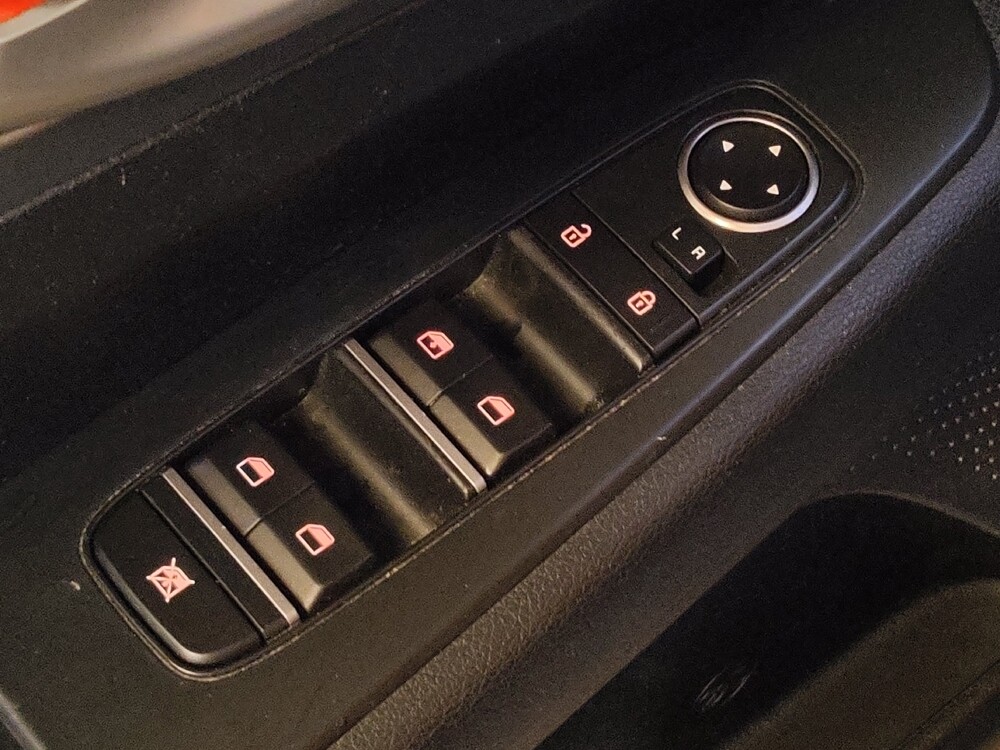 2019 Kia Forte in Jacksonville, FL 32210 - 18135667 27