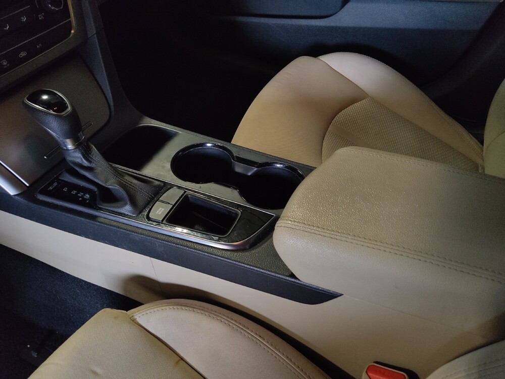 2017 Hyundai Sonata in Salem, VA 24153 - 18135669 26