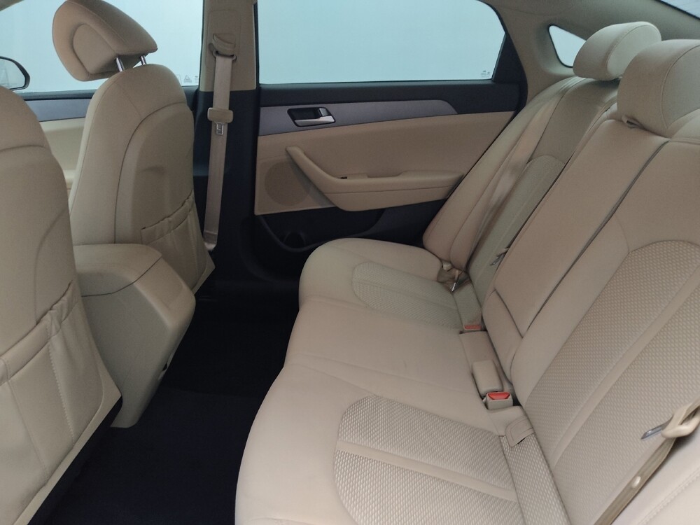 2017 Hyundai Sonata in Salem, VA 24153 - 18135669 18