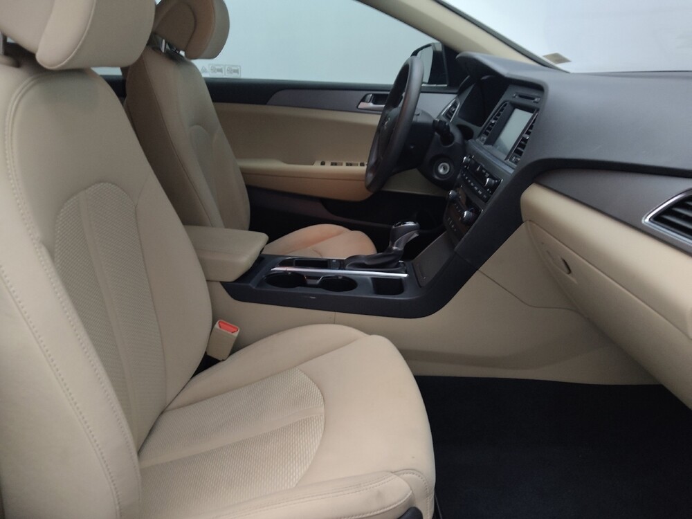 2017 Hyundai Sonata in Salem, VA 24153 - 18135669 21