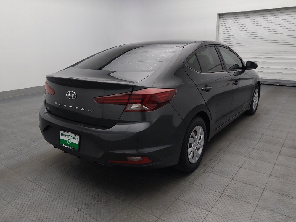 2020 Hyundai Elantra in Savannah, GA 31419 - 18135678 9
