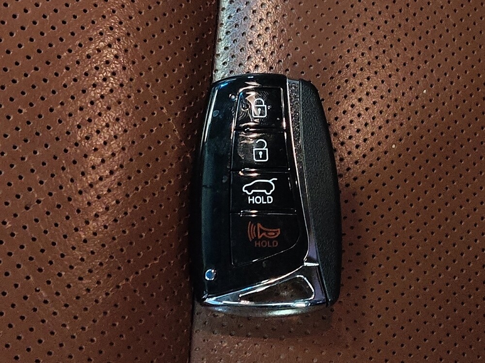 2015 Hyundai Santa Fe in Savannah, GA 31419 - 18135684 32