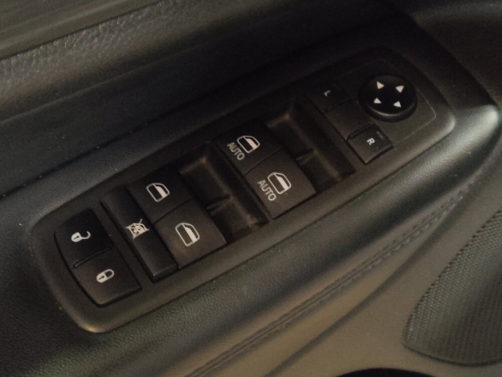 2021 Jeep Grand Cherokee in Hialeah, FL 33014 - 18135685 27