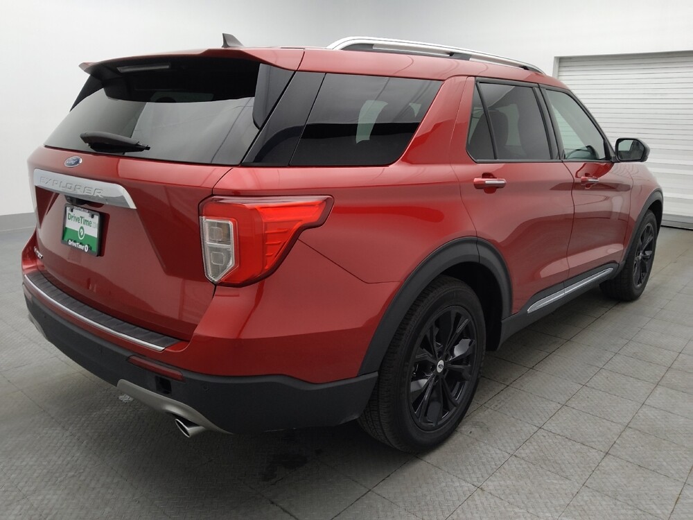 2023 Ford Explorer in Gainesville, FL 32609 - 18135687 9
