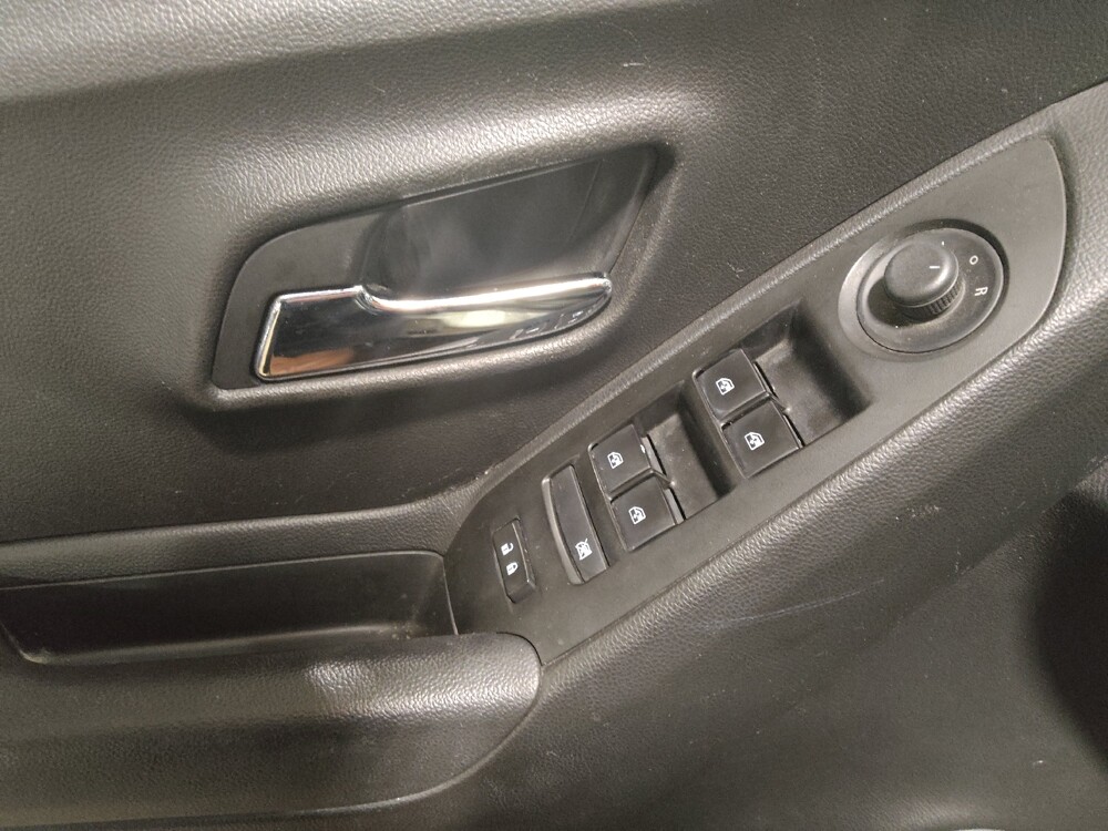 2019 Chevrolet Trax in Temple, TX 76502 - 18135688 27