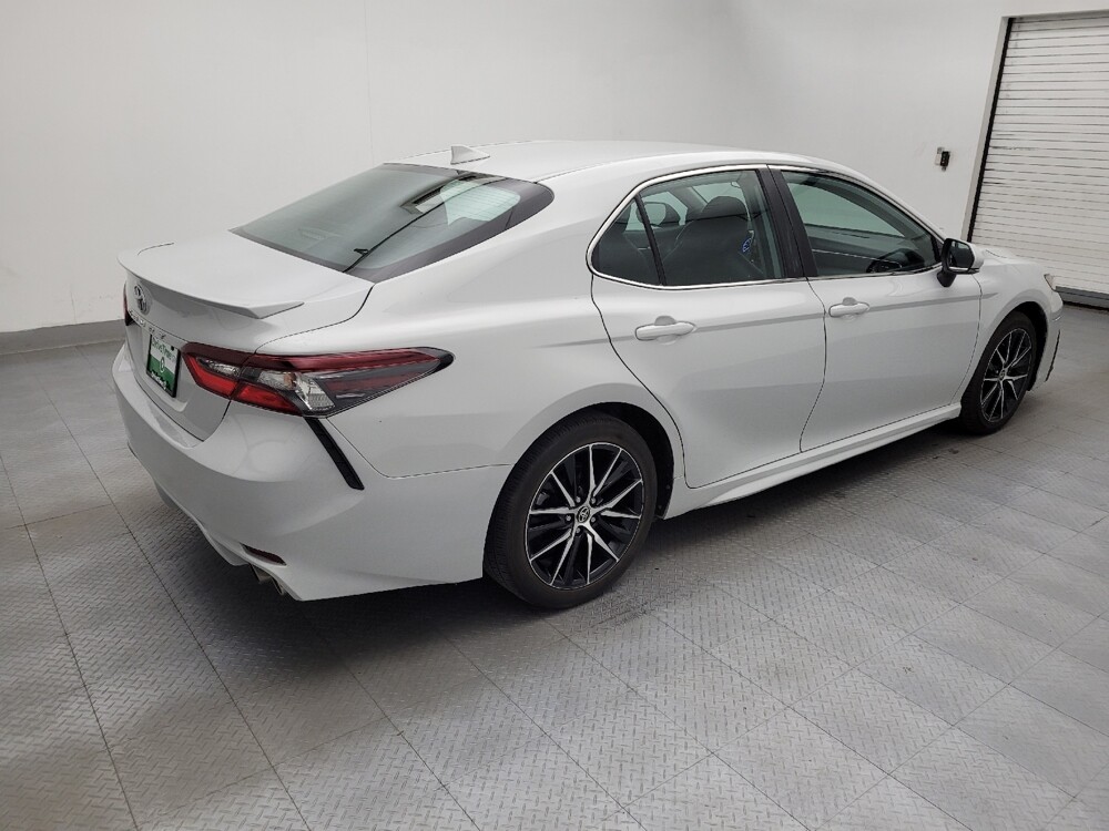 2022 Toyota Camry in Raleigh, NC 27604 - 18135694 10