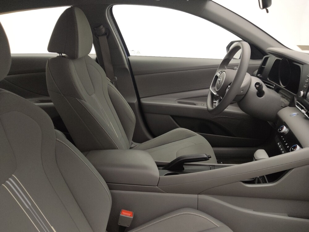 2021 Hyundai Elantra in Conway, SC 29526 - 18135699 21