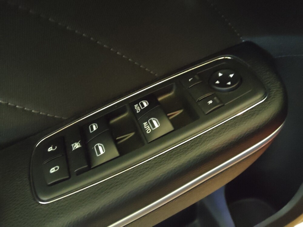2018 Dodge Charger in Greenville, NC 27834 - 18135702 27