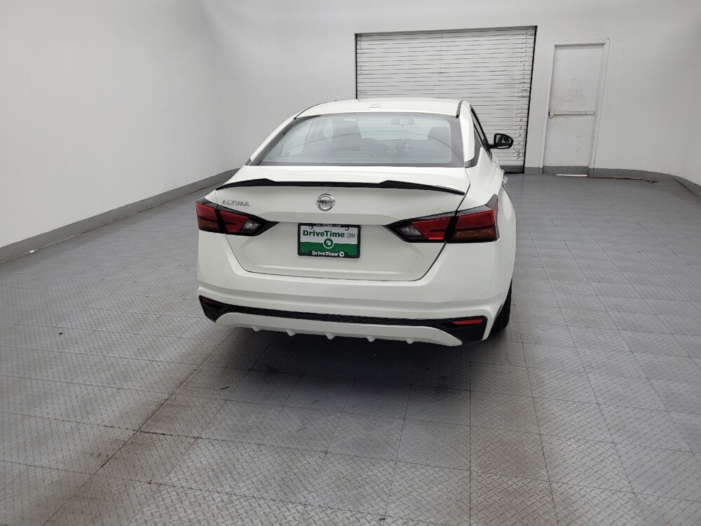 2020 Nissan Altima in Conway, SC 29526 - 18135703 7