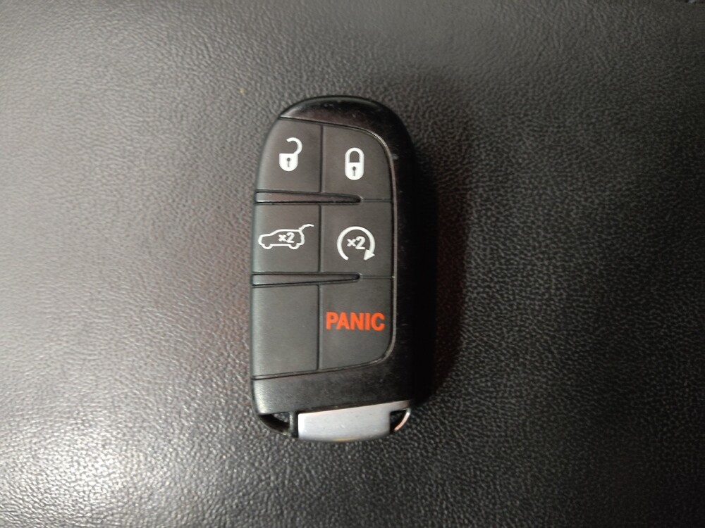 2020 Jeep Grand Cherokee in Greensboro, NC 27407 - 18135708 32