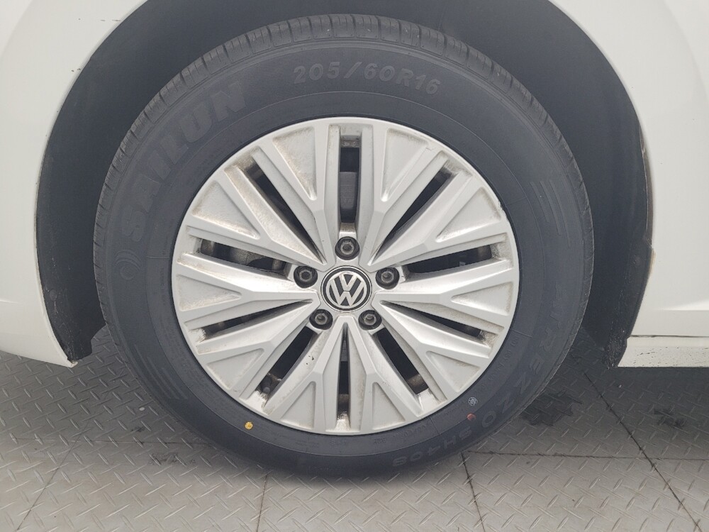 2019 Volkswagen Jetta in Greenville, NC 27834 - 18135713 31