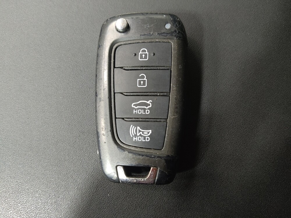 2022 Hyundai Sonata in Greenville, SC 29607 - 18135715 32