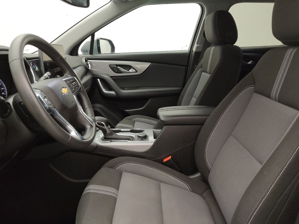 2024 Chevrolet Blazer in Greensboro, NC 27407 - 18135718 17