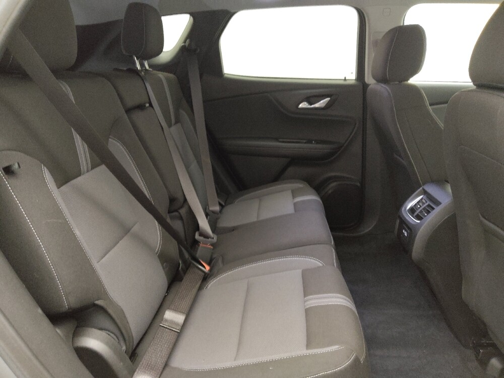 2024 Chevrolet Blazer in Greensboro, NC 27407 - 18135718 19