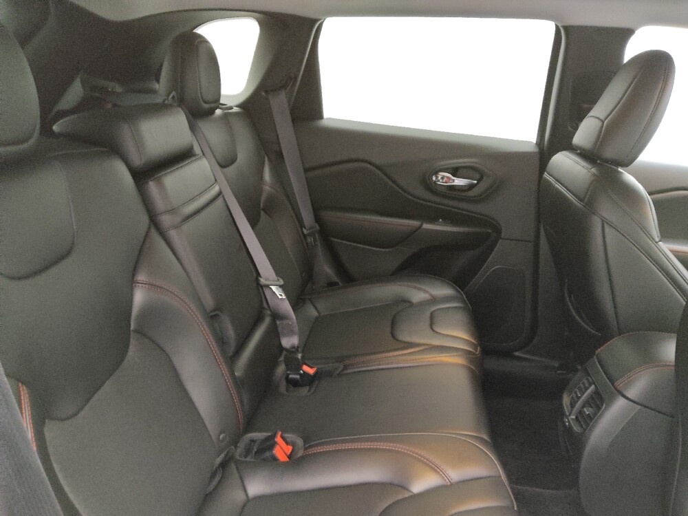 2019 Jeep Cherokee in Conway, SC 29526 - 18135732 19