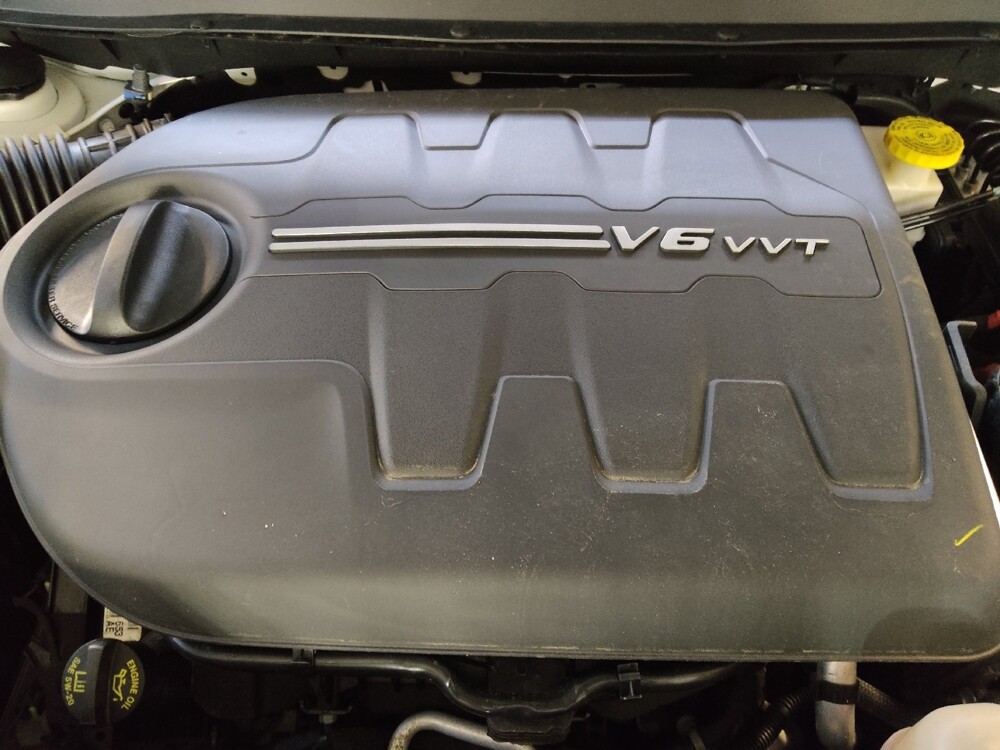 2019 Jeep Cherokee in Conway, SC 29526 - 18135732 30