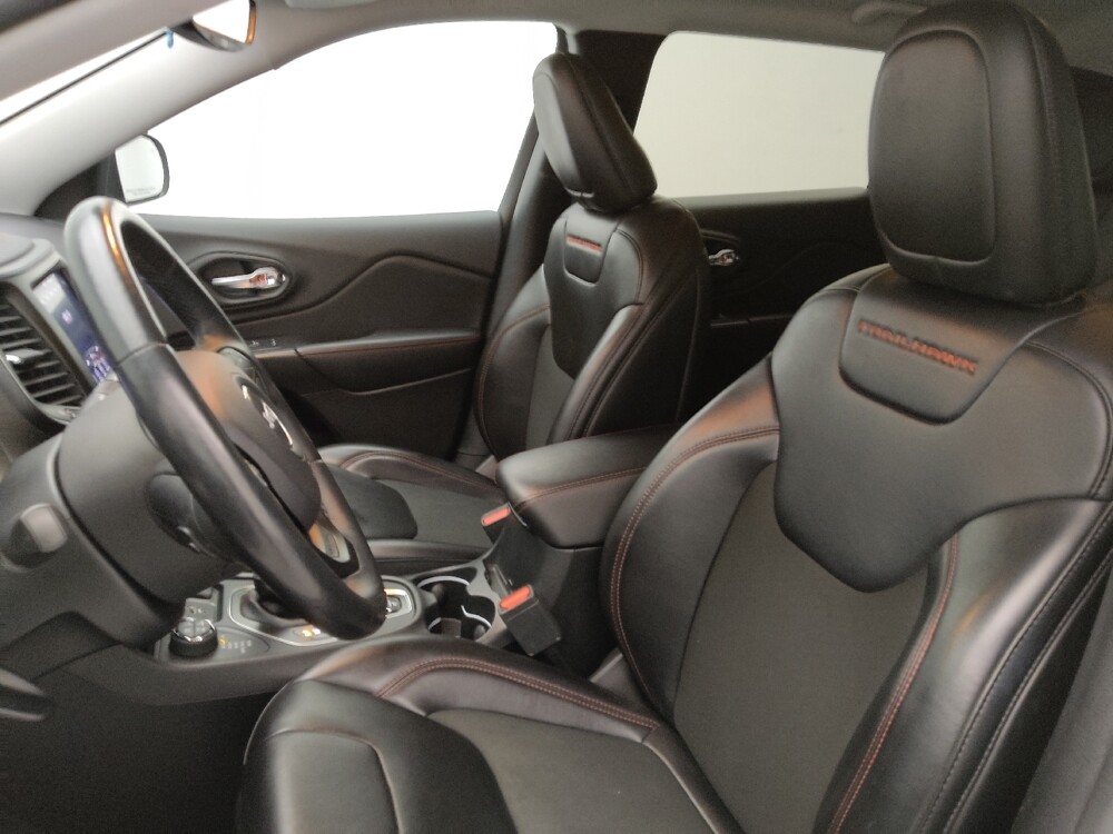 2019 Jeep Cherokee in Conway, SC 29526 - 18135732 17