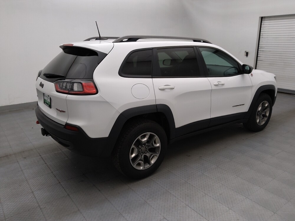 2019 Jeep Cherokee in Conway, SC 29526 - 18135732 10