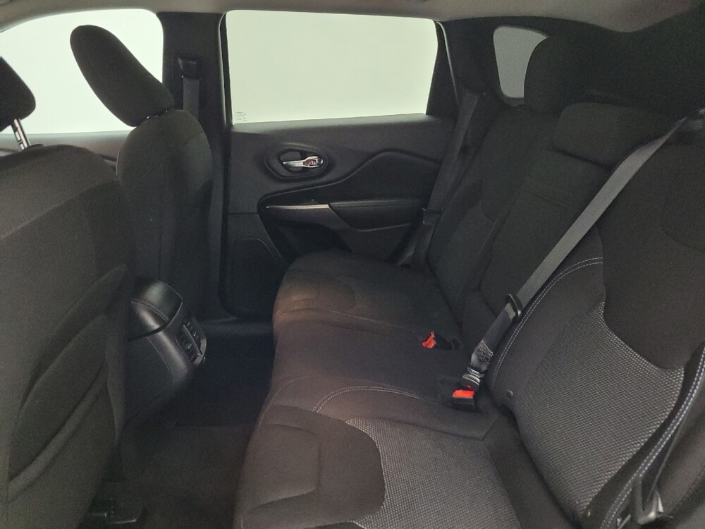 2019 Jeep Cherokee in Raleigh, NC 27604 - 18135737 18