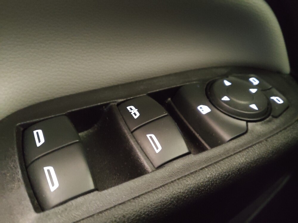 2019 Chevrolet Equinox in Raleigh, NC 27604 - 18135745 27