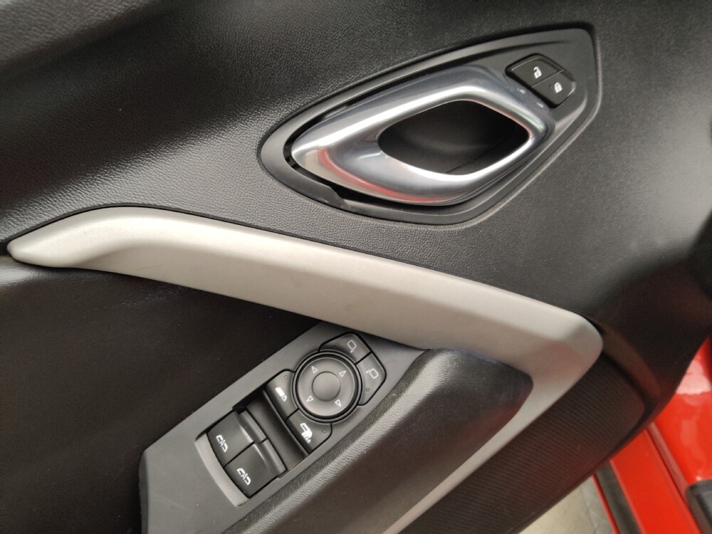 2020 Chevrolet Camaro in Denver, CO 80012 - 18135752 27