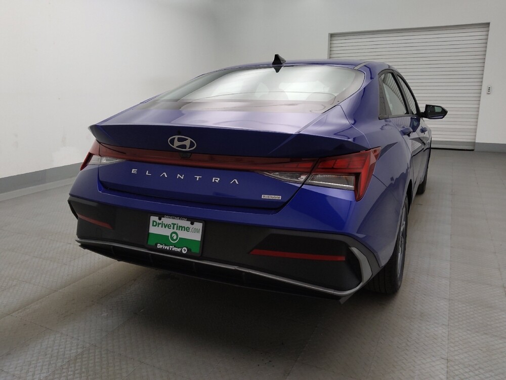2025 Hyundai Elantra in Denver, CO 80012 - 18135754 7