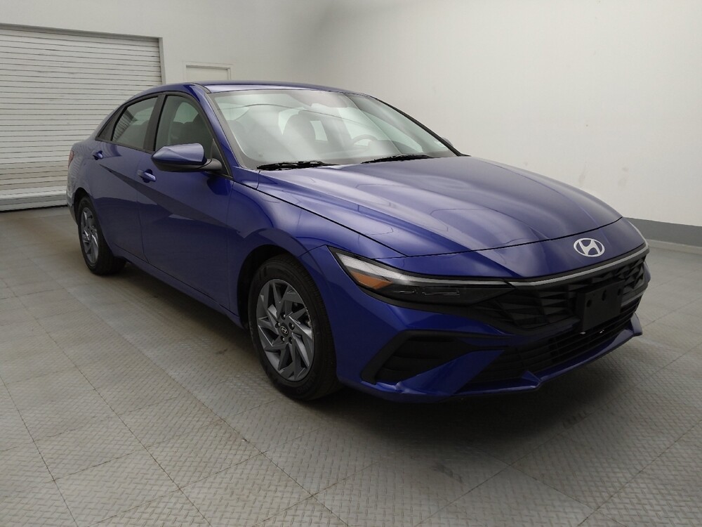 2025 Hyundai Elantra in Denver, CO 80012 - 18135754 13