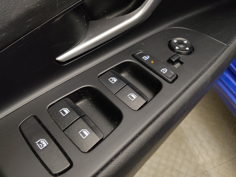 2025 Hyundai Elantra in Denver, CO 80012 - 18135754 27