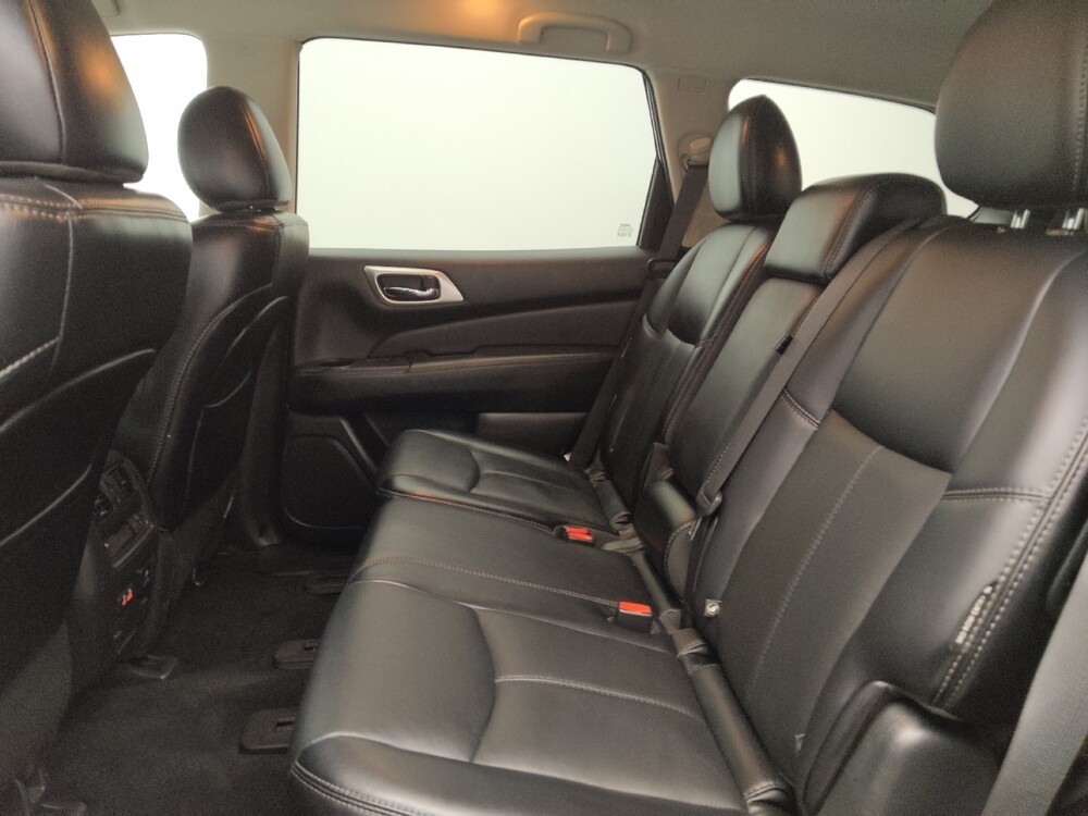 2020 Nissan Pathfinder in Lakewood, CO 80215 - 18135756 18