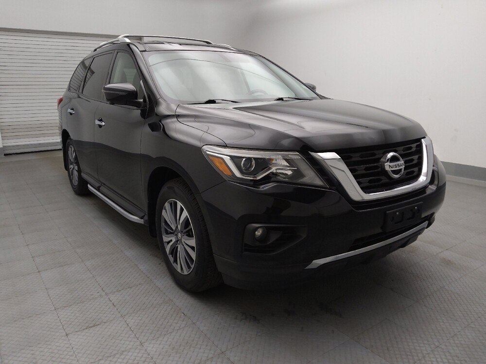 2020 Nissan Pathfinder in Lakewood, CO 80215 - 18135756 13