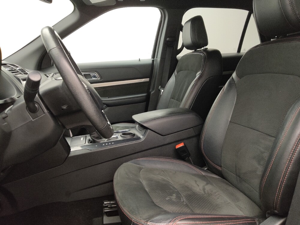 2018 Ford Explorer in Lakewood, CO 80215 - 18135757 17