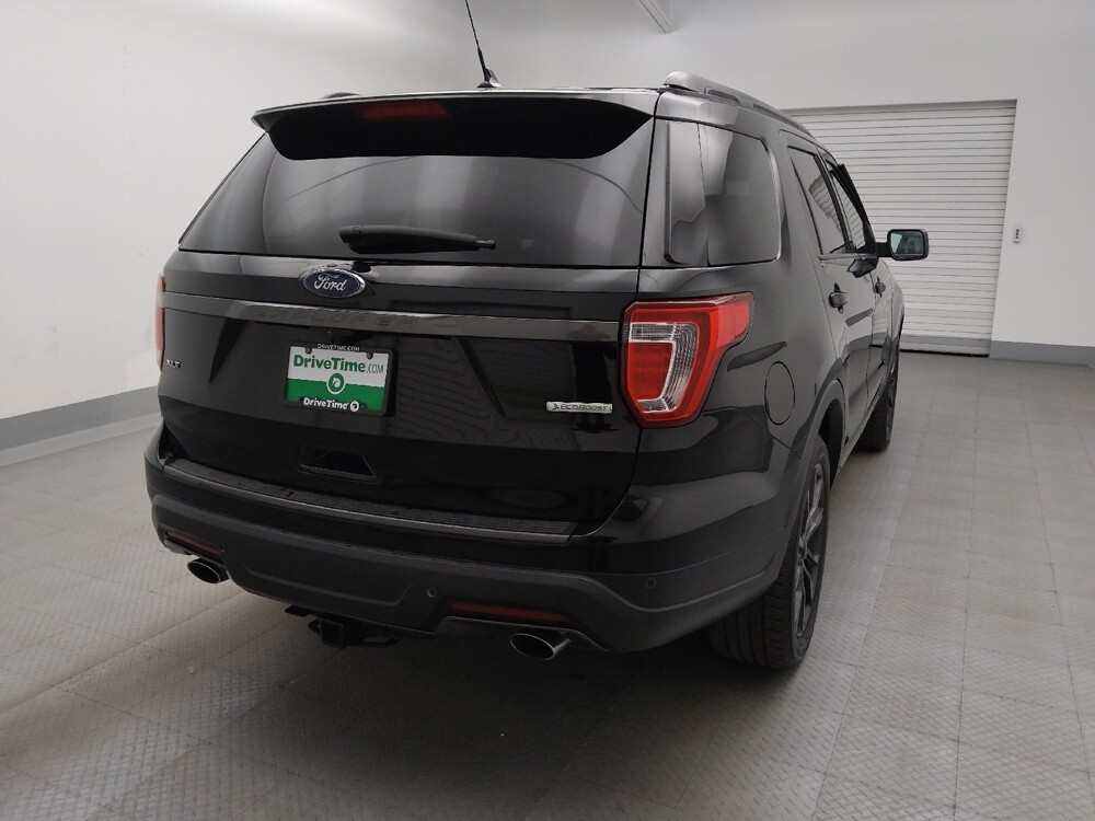 2018 Ford Explorer in Lakewood, CO 80215 - 18135757 7