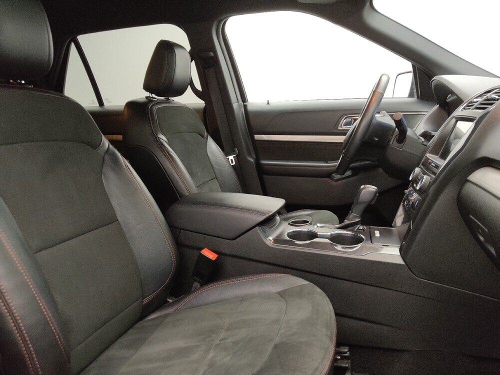 2018 Ford Explorer in Lakewood, CO 80215 - 18135757 21