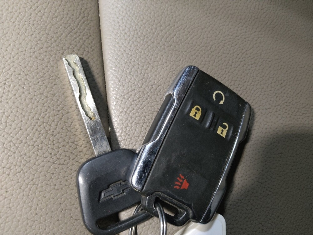 2014 Chevrolet Silverado 1500 in Oklahoma City, OK 73139 - 18135760 32