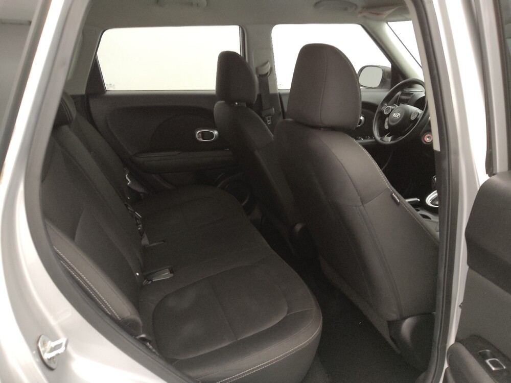 2018 Kia Soul in Gladstone, MO 64118 - 18135761 19