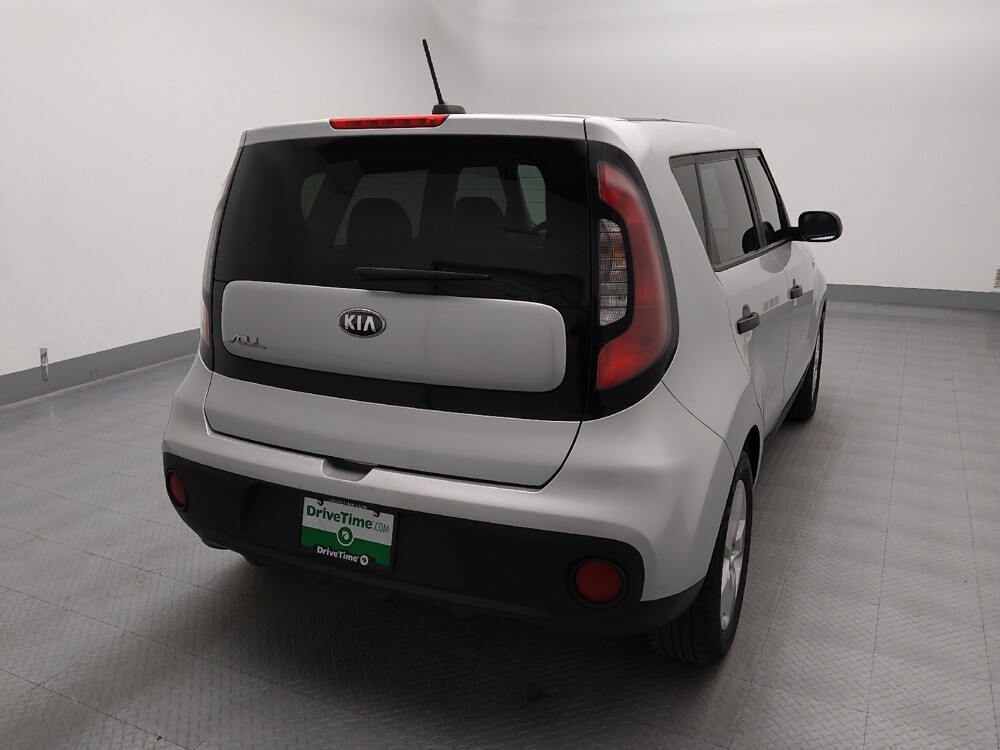 2018 Kia Soul in Gladstone, MO 64118 - 18135761 7
