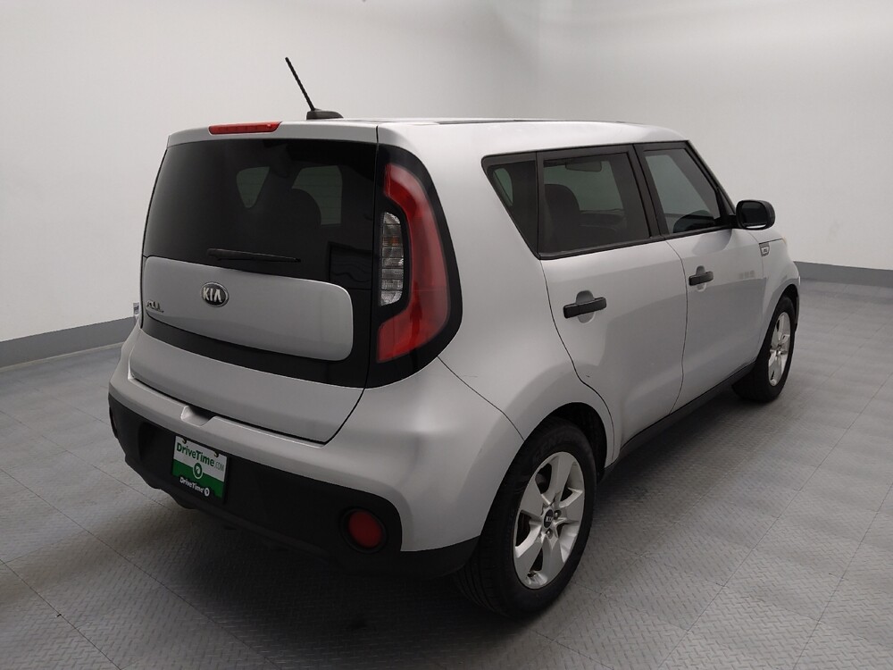2018 Kia Soul in Gladstone, MO 64118 - 18135761 9