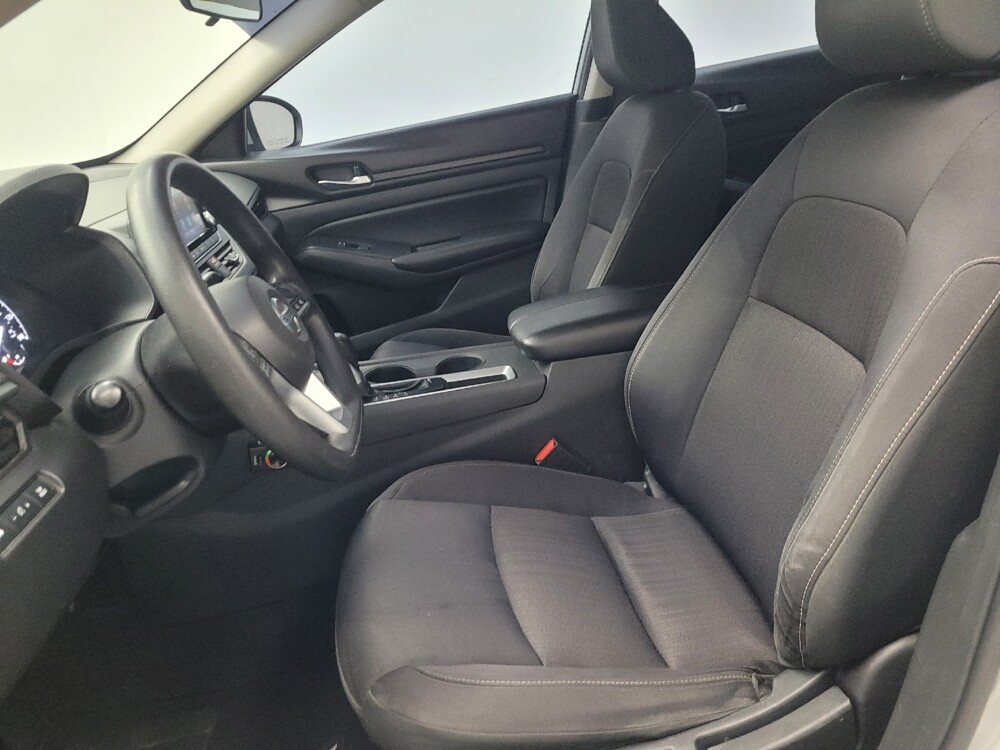 2021 Nissan Altima in Madison, TN 37115 - 18135762 17