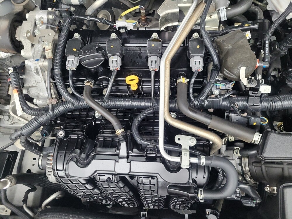 2021 Nissan Altima in Madison, TN 37115 - 18135762 30