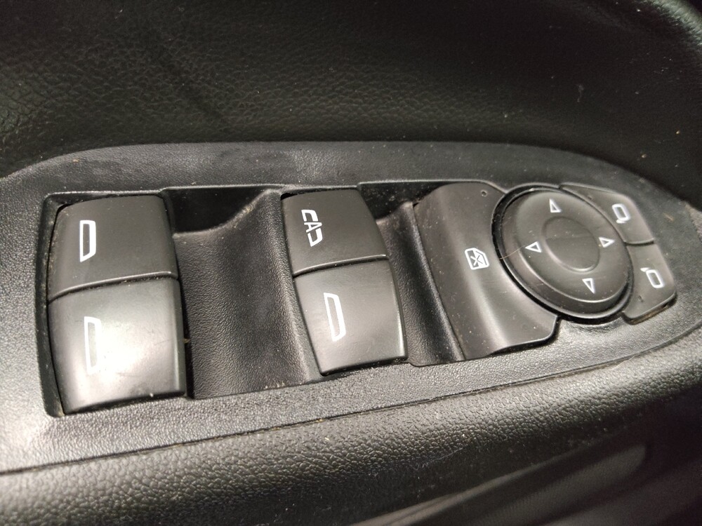 2020 Chevrolet Equinox in Memphis, TN 38128 - 18135768 27