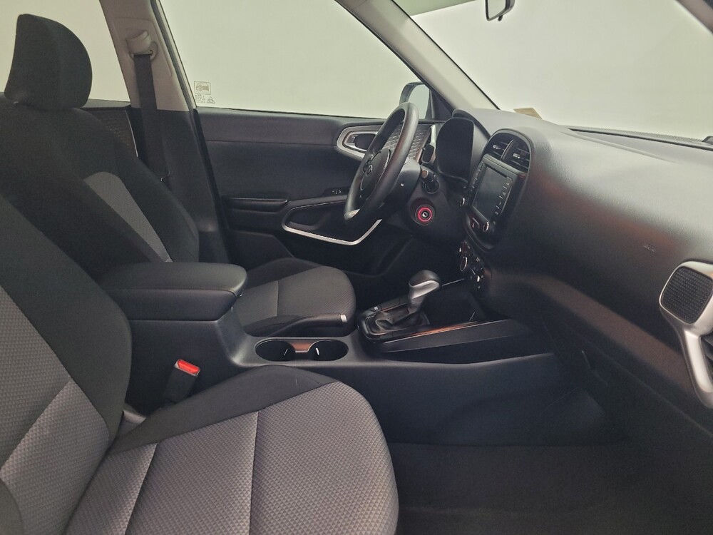 2021 Kia Soul in Memphis, TN 38115 - 18135771 21