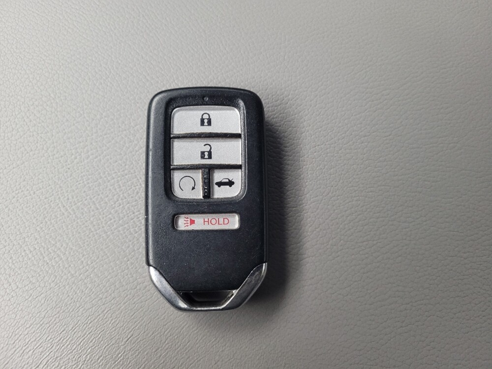 2018 Honda Accord in Madison, TN 37115 - 18135776 32