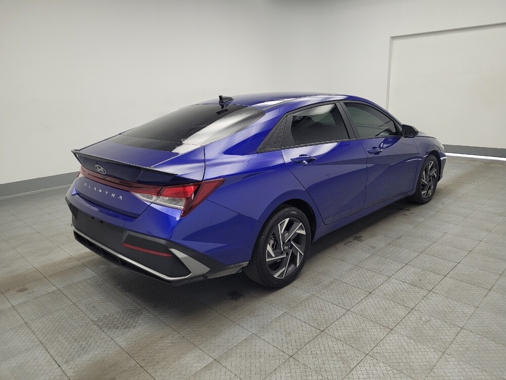 2025 Hyundai Elantra in Antioch, TN 37013 - 18135779 9