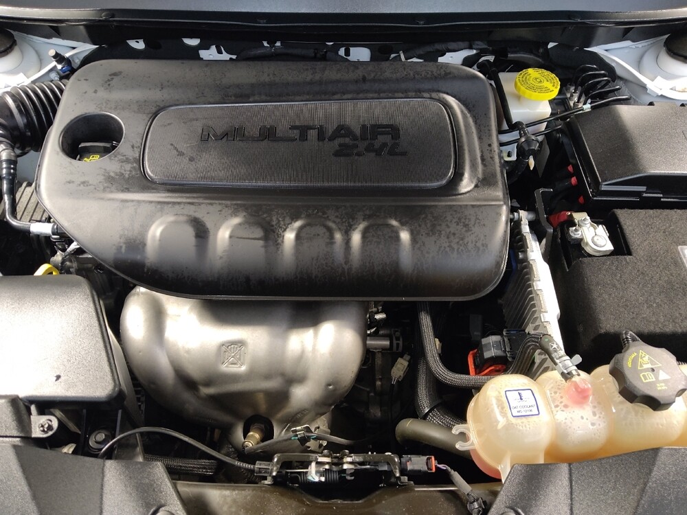 2019 Jeep Cherokee in Houston, TX 77074 - 18135788 30