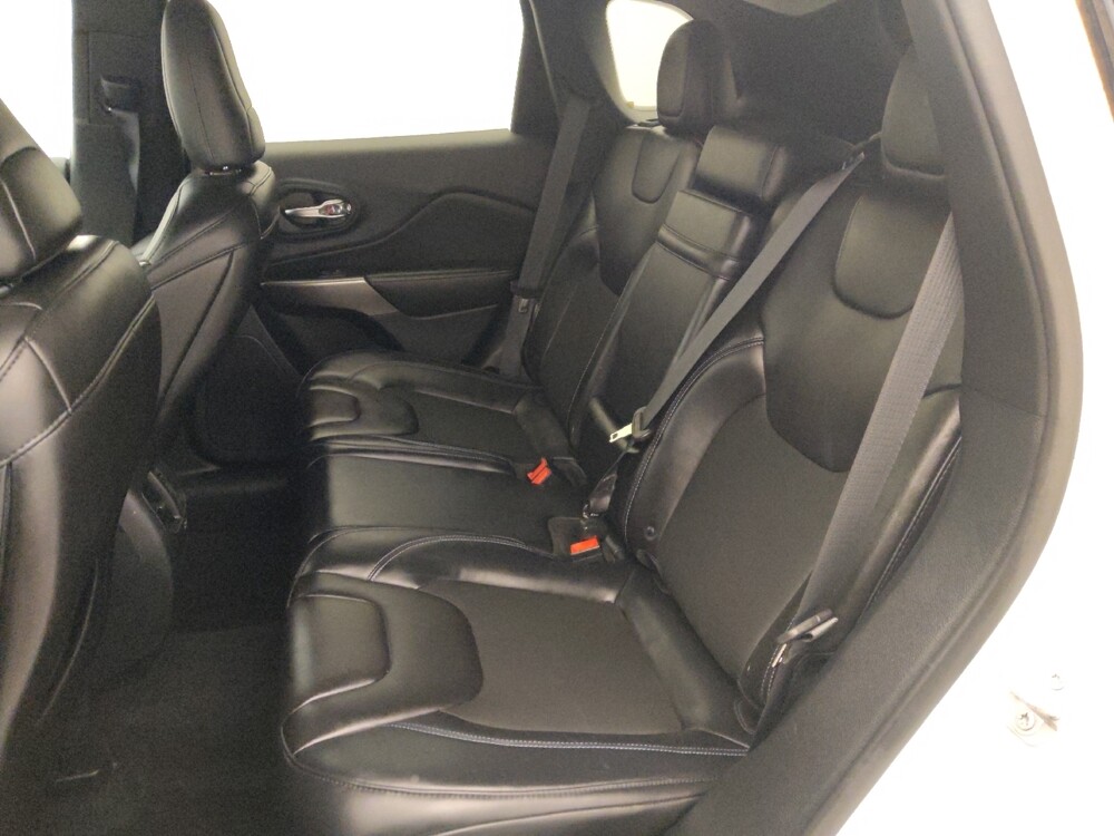 2019 Jeep Cherokee in Houston, TX 77074 - 18135788 18