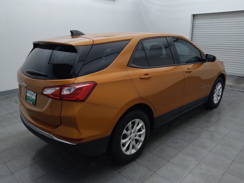 2018 Chevrolet Equinox in San Antonio, TX 78238 - 18135791 9