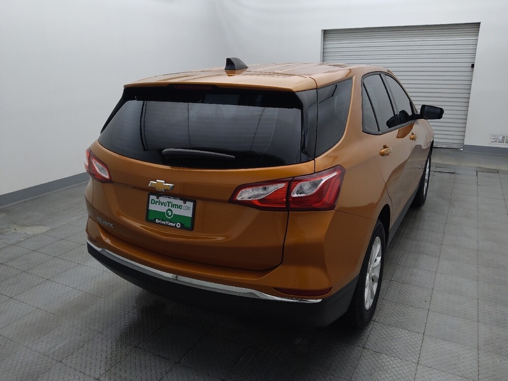 2018 Chevrolet Equinox in San Antonio, TX 78238 - 18135791 7