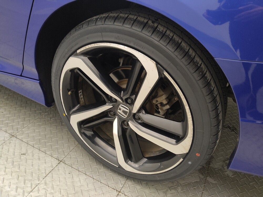 2018 Honda Accord in Houston, TX 77034 - 18135800 31