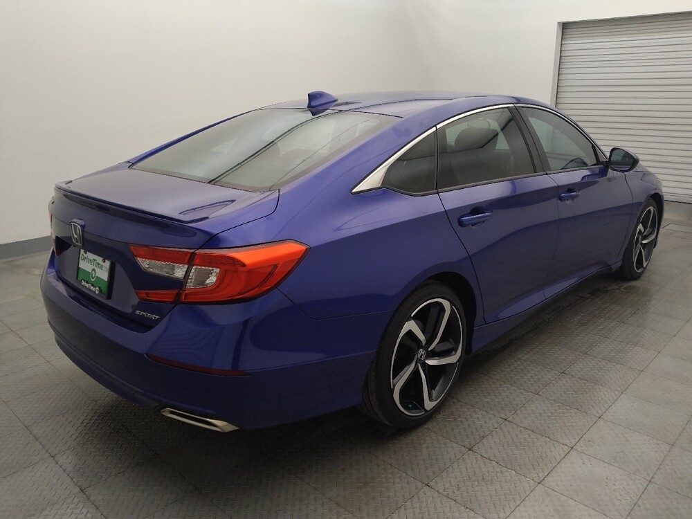 2018 Honda Accord in Houston, TX 77034 - 18135800 9